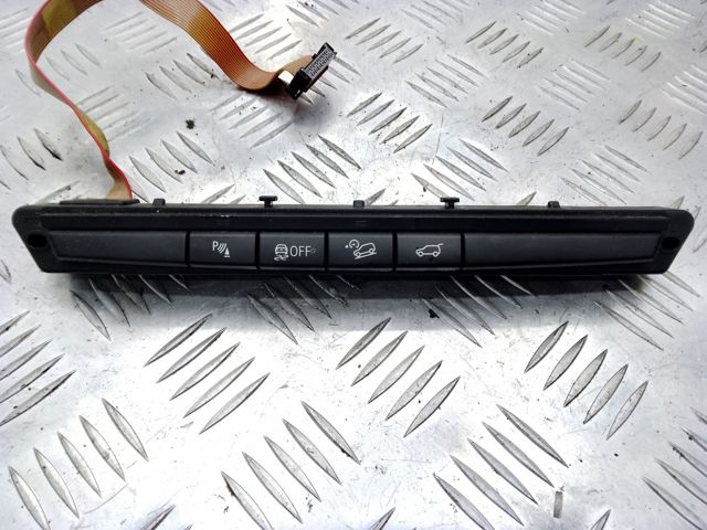 BMW 61319208218 Блок кнопок центральной консоли в наличии Ужгород