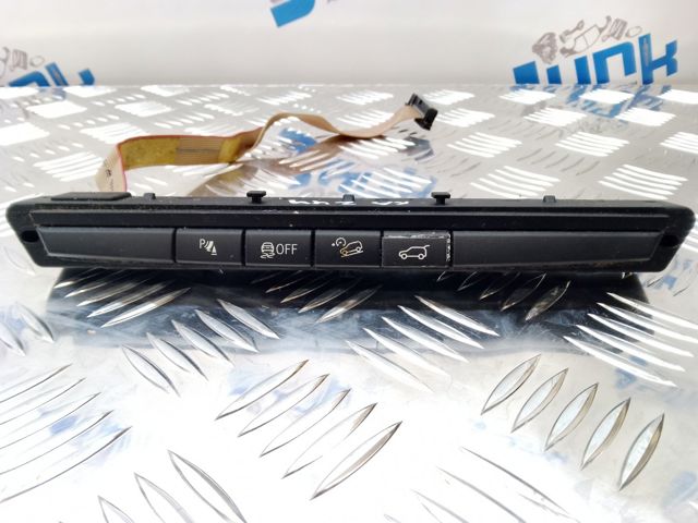 61319208218 BMW Блок кнопок центральной консоли купить в Каменское
