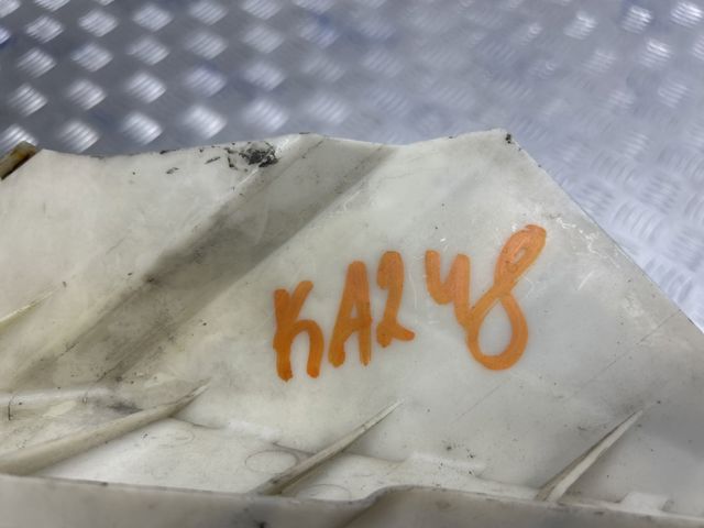 620581CA0A NISSAN Кронштейн бампера переднего правый купить в Ровно