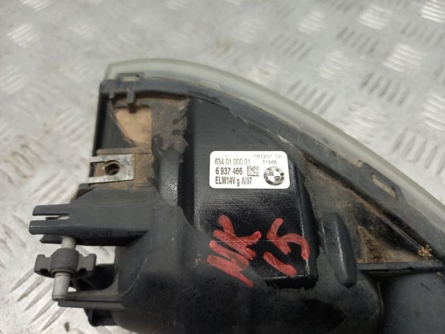 Противотуманка правая 63176937466 BMW