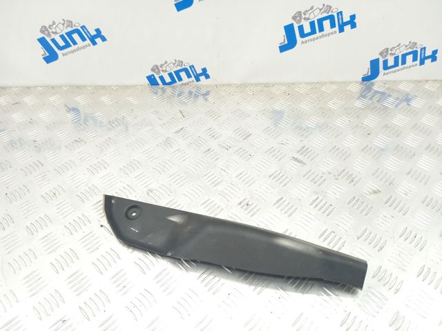 Уплотнитель фонаря заднего внутреннего 63217224230 BMW