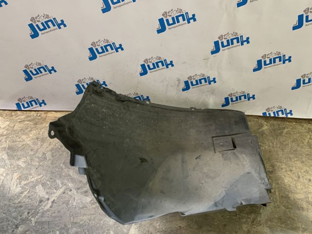 Подкрылок переднего крыла, правый передний 638441CA0A NISSAN