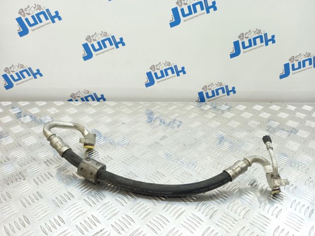 Шланг кондиционера, от испарителя к компрессору 64539228236 BMW