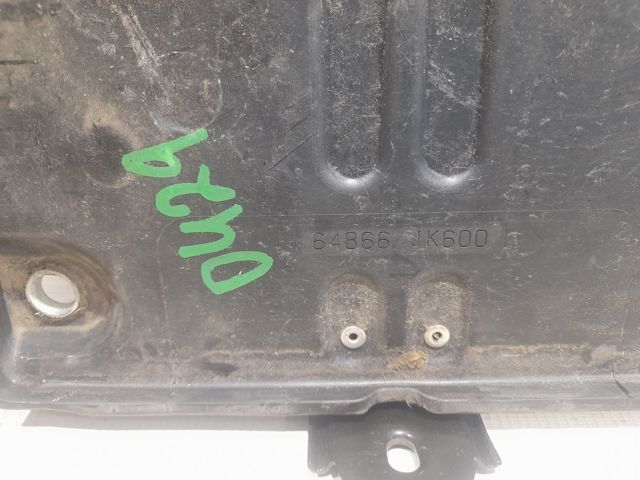 Подставка аккумулятора (АКБ) 64866JK600 NISSAN