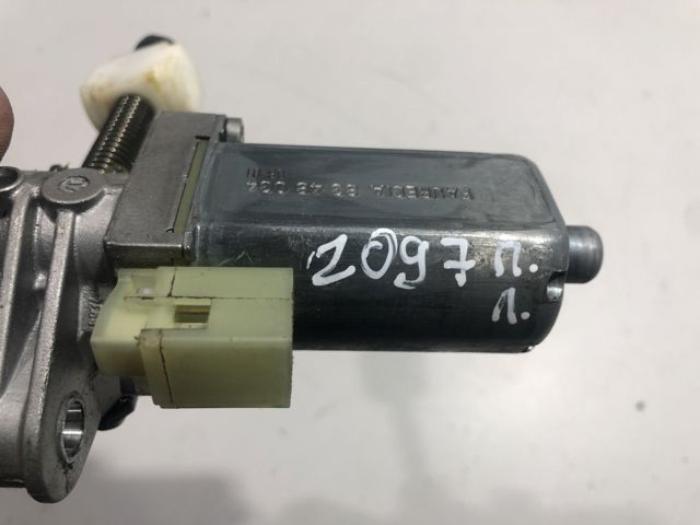 Задний правый стоп 67317075947 BMW