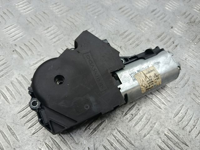 Мотор привода люка 67619127381 BMW