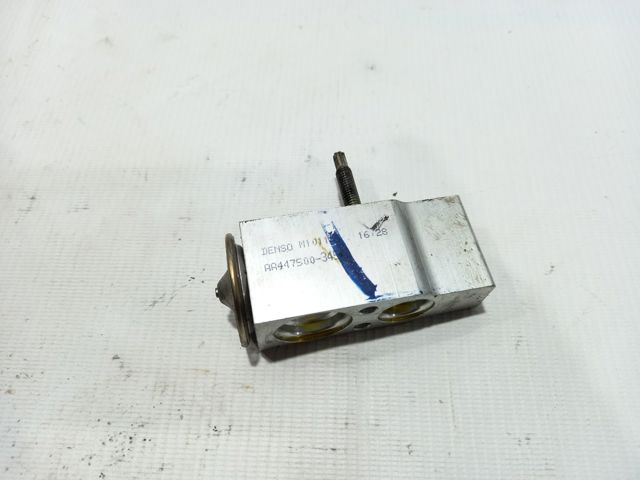 Клапан TRV, кондиционера 68004206AB CHRYSLER