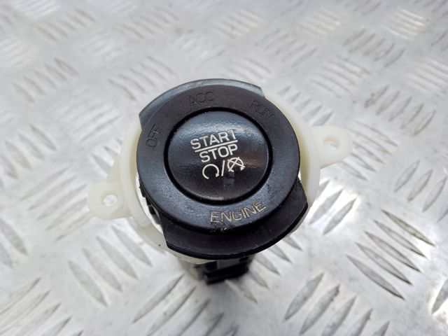 68207000AD CHRYSLER Кнопка запуска двигателя купить в Черновцы