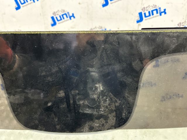 Лобовое стекло Джип Ренегат