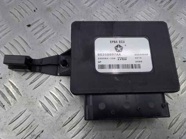 БУ электромеханического стояночного тормоза 68258697AA CHRYSLER