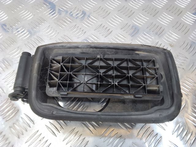 BMW 7204365 Корпус заливной горловины топливного бака в наличии Одесса