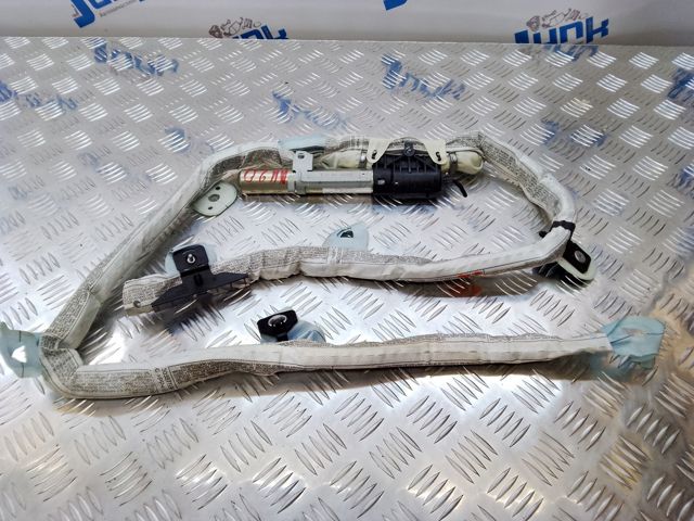 BMW 72126966646 Шторка боковая, правая в наличии Ирпень