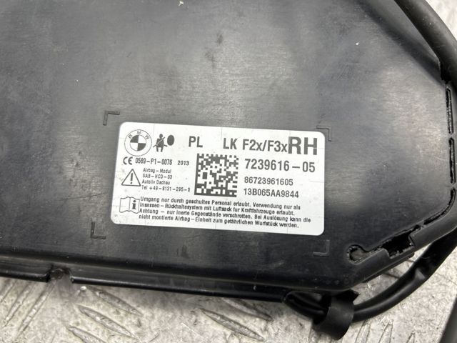 Подушка переднего сиденья 72127239616 BMW