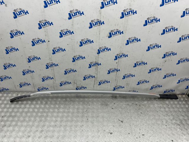 Накладка крыши левая 738539NA5A NISSAN