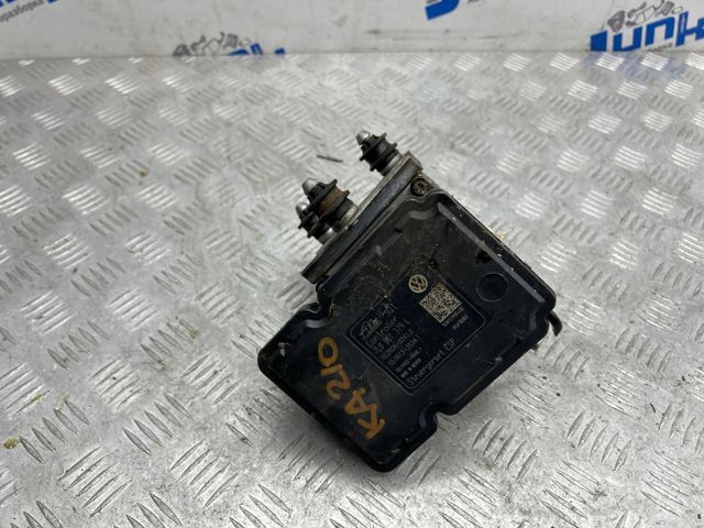 Блок управления АБС  7L0614517C VAG
