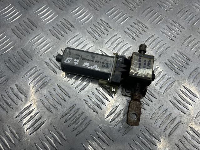 7L0959761A VAG Мотор привода регулировки сиденья купить в Каменское