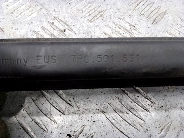 Растяжка задней подвески 7P0501531 VAG