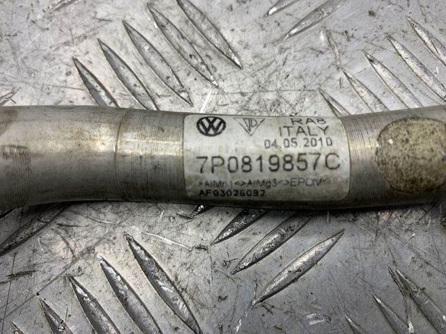 Патрубок на печку 7P0819857C VAG