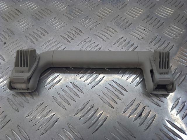 VAG 7P0857607BY20 в наличии Одесса