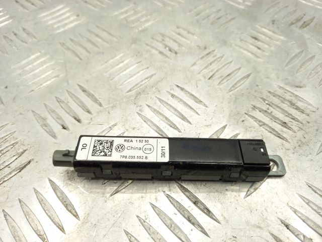 Усилитель сигнала антенны 7P6035552B VAG