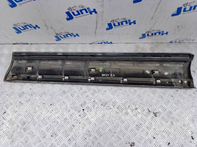 7P6854939HGRU VAG Накладка двери передней левой купить в Николаев