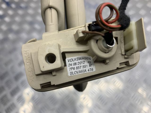 Козырек противосолнечный 7P6857551M4T6 VAG