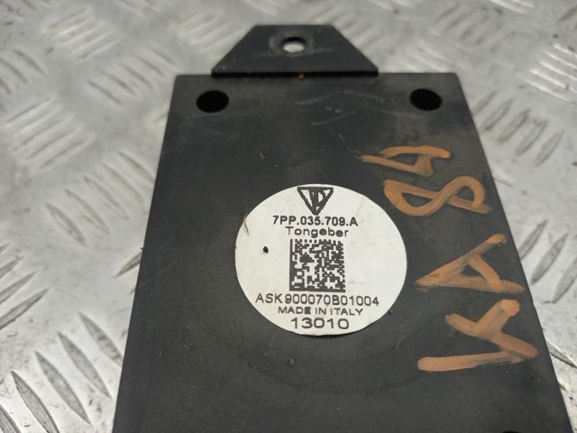 PORSCHE 7PP035709A в наличии Чернигов