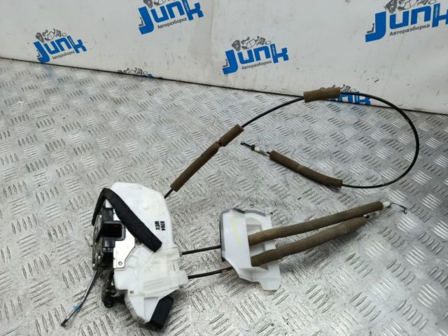 Замок двери водителя 805015NA0A NISSAN