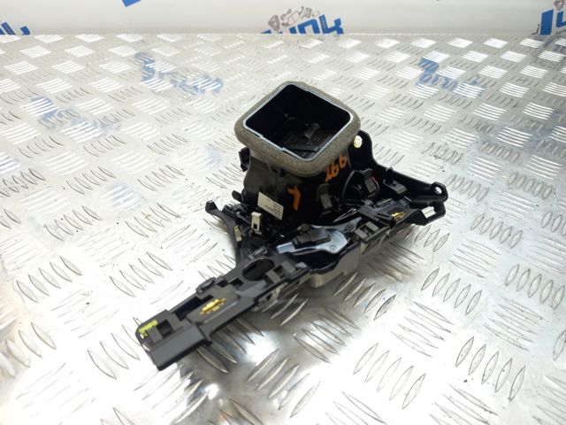 Решетка воздуховода левая 80B820901FEAX VAG