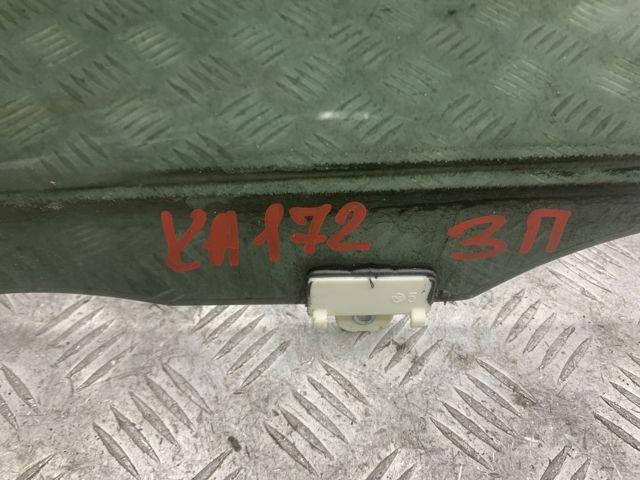 Окно задней двери 823001CA1A NISSAN