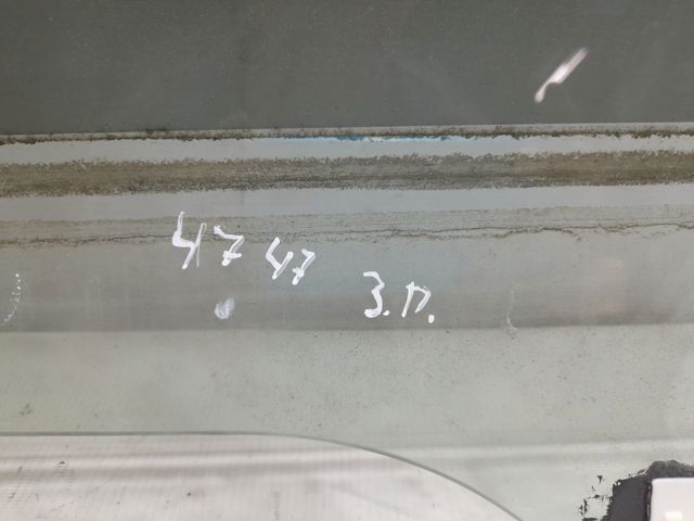 NISSAN 823004CA0A Стекло двери задней правой в наличии Львов