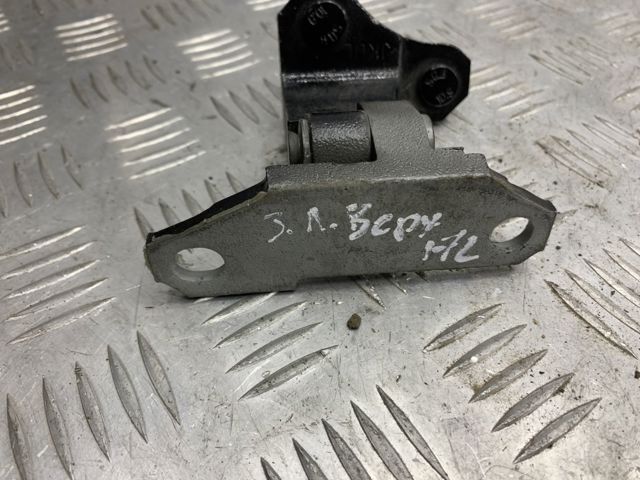 824011CA0A NISSAN Петля двери задней левой купить в Винница