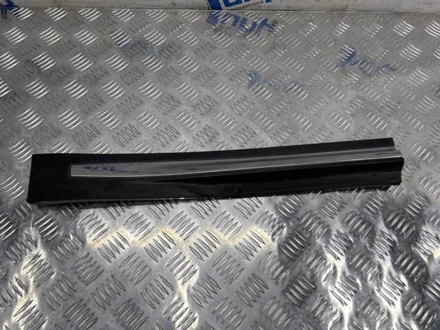 NISSAN 828701CA0A Молдинг двери задней правой нижний в наличии Украина