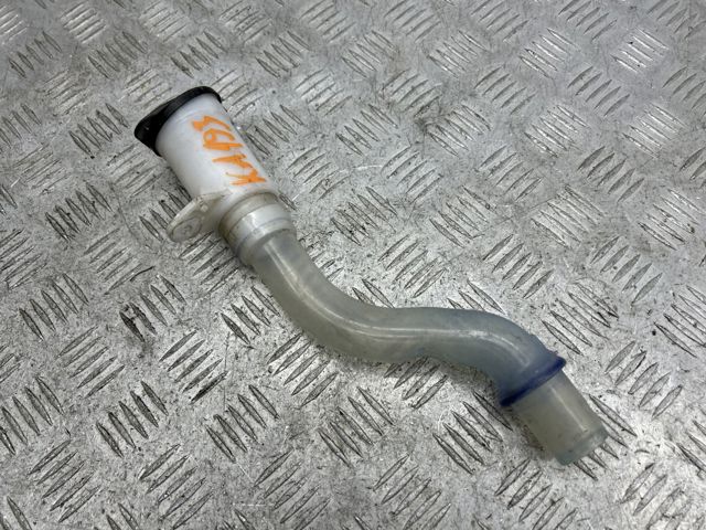 Горловина бачка омывателя 8530150010 TOYOTA