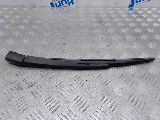 86538AG010 SUBARU Заглушка гайки крепления поводка заднего дворника купить в Львов
