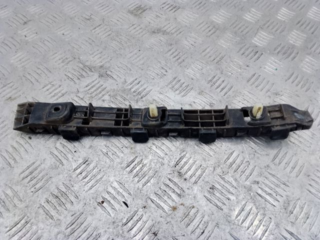 Правое крепление заднего бампера 86614A5000 HYUNDAI