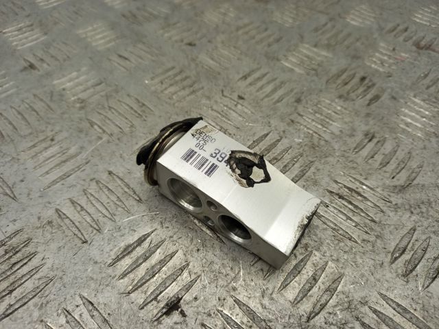 TOYOTA 8851530780 Клапан TRV кондиционера в наличии Харьков