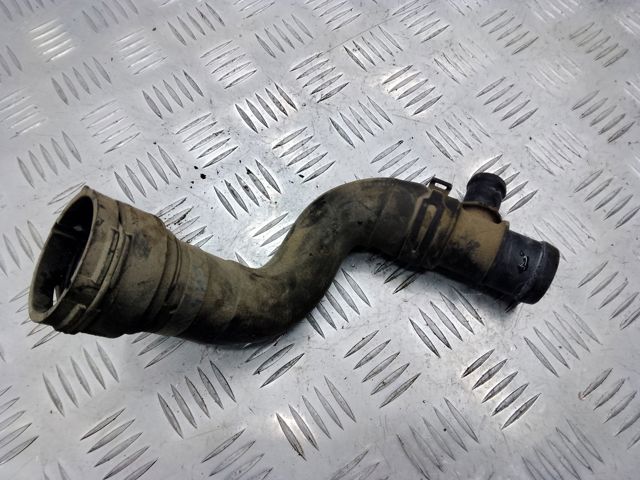 VAG 8K0121051C Нижний шлаг радиатора охлаждения в наличии Запорожье