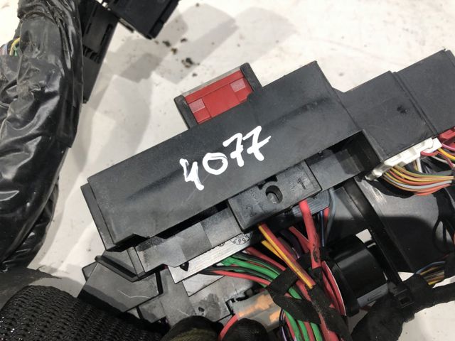 Жгут проводов моторного отсека 8K1971072KQ VAG