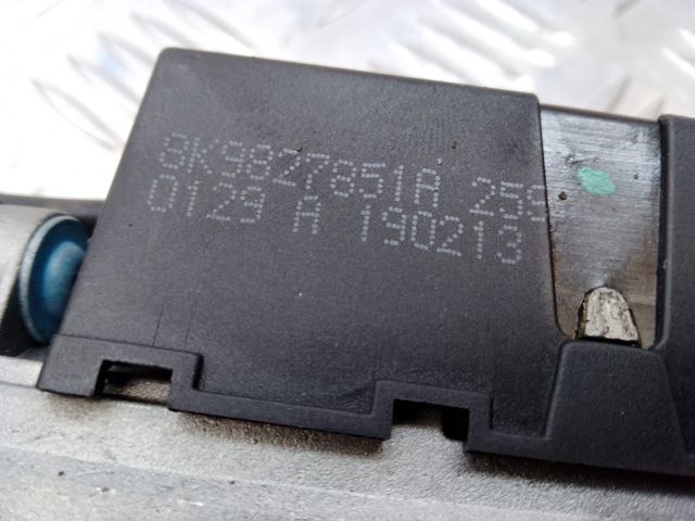 VAG 8K9827851A Амортизатор крышки багажника (двери 3/5-й задней) в наличии Житомир