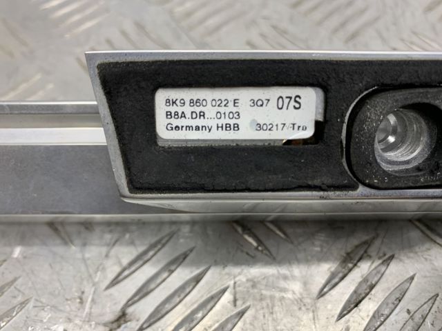 VAG 8K9860022E3Q7 Рейлинг крыши правый в наличии Ирпень