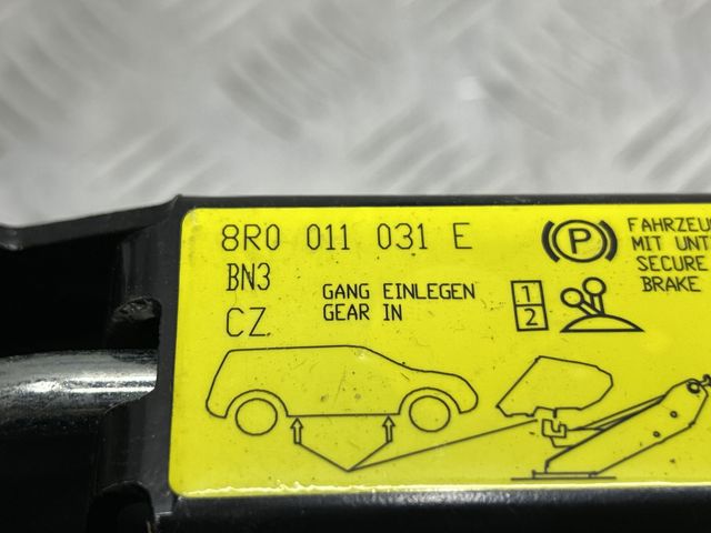 8R0011031E VAG Домкрат купить в Ужгород