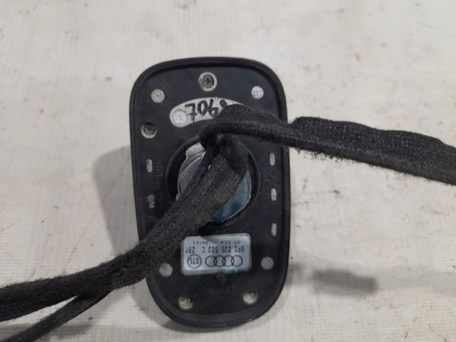 Антенна автомобильная 8R0035503C VAG