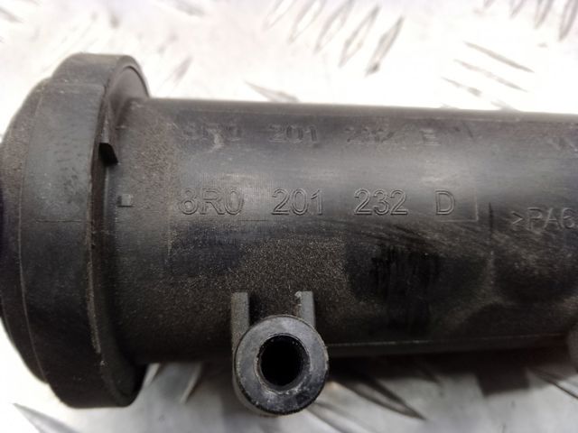 VAG 8R0201232D в наличии Львов