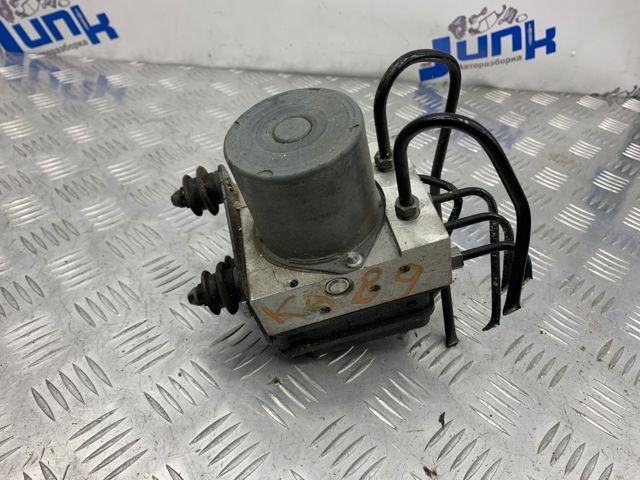 Блок управления АБС  8R0614517CJ VAG