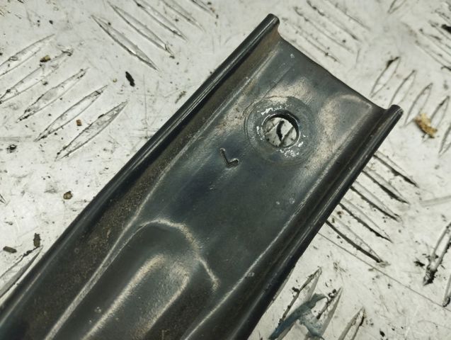 VAG 8R0805619 в наличии Винница