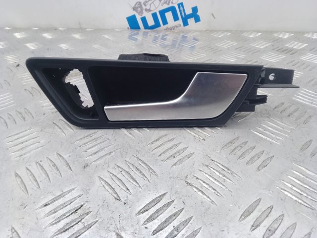 Ручка задней двери, внутренняя, правая 8R0839020A6PS VAG