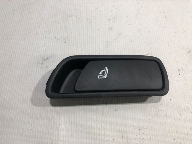 VAG 8R0885682A в наличии Кривой Рог