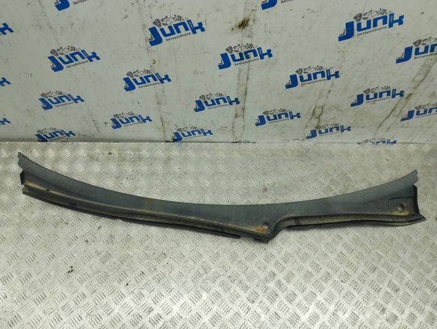 VAG 8R181940301C Водосток лобового стекла, жабо в наличии Тернополь