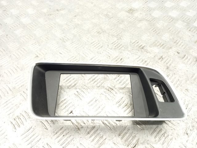VAG 8R1857186P3Q7 в наличии Запорожье